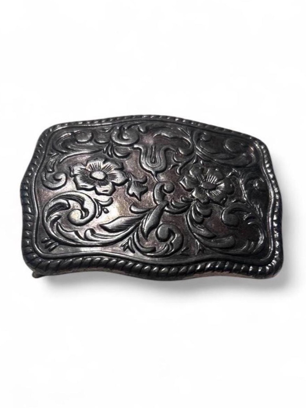 Silver Toned Metal Belt Buckle with Floral and Scrolled Design